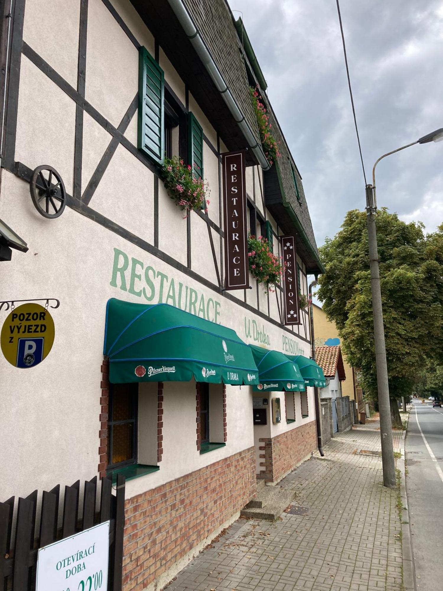 Pension U Draka Karlsbad Buitenkant foto